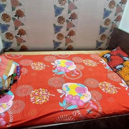 Pratima Guest House , Calcutta  Esterno foto